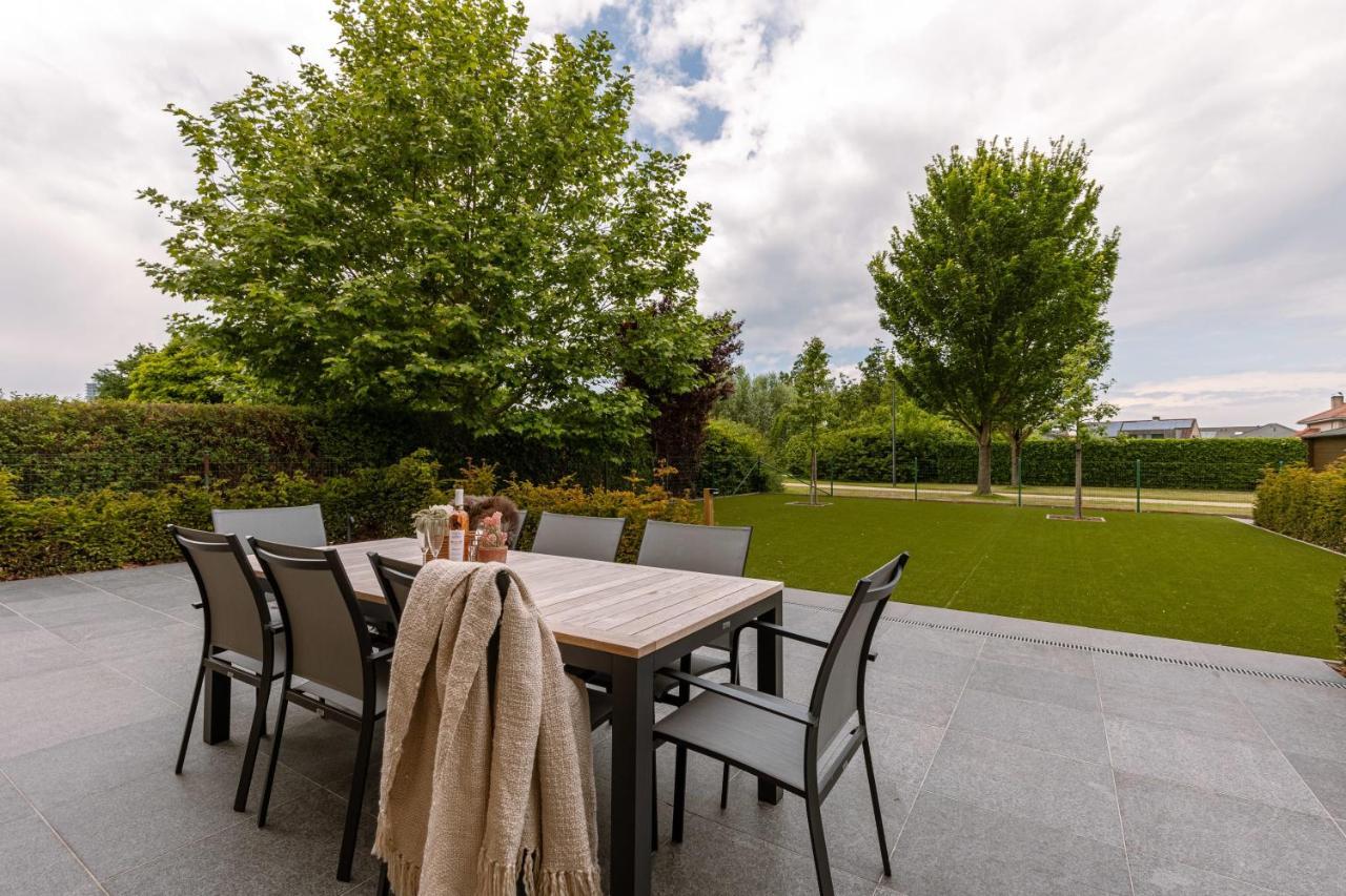 Fantastic Family Villa With Beautiful Garden Ostende Extérieur photo