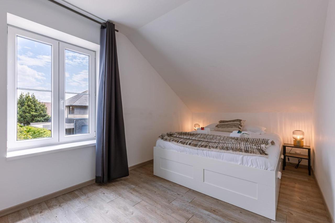 Fantastic Family Villa With Beautiful Garden Ostende Extérieur photo