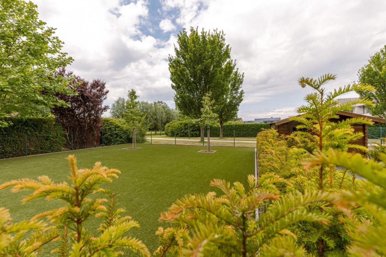 Fantastic Family Villa With Beautiful Garden Ostende Extérieur photo
